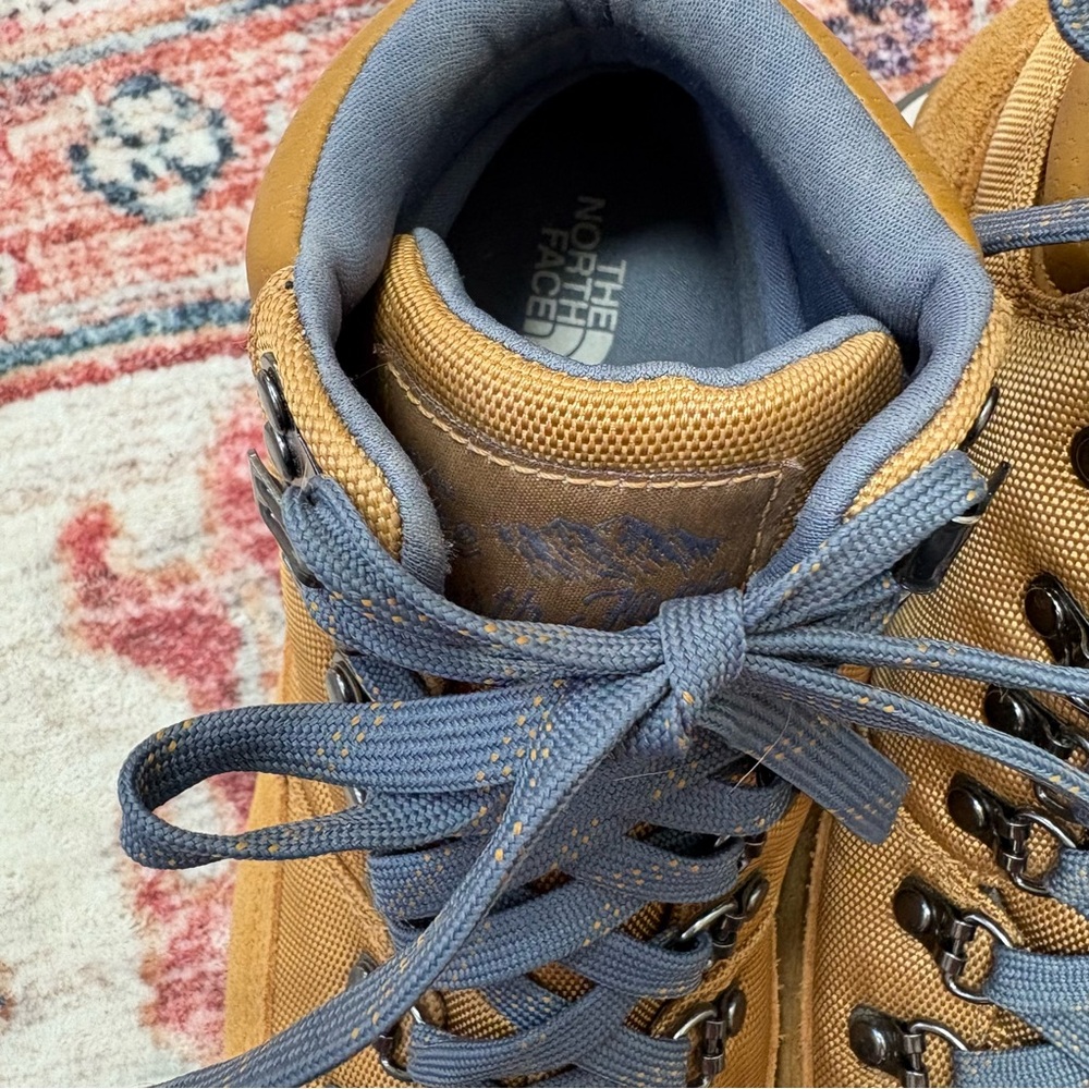 The North Face Brown Winter Boots - Picture 7 of 12